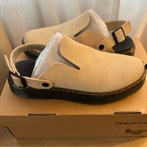 Dr. Martens Carlson Mule